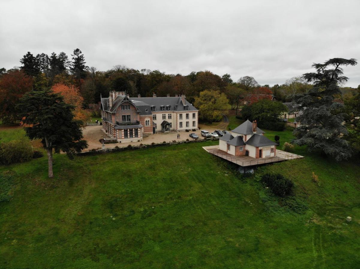 Chateau De La Faye Menetreol-sur-Sauldre Exterior photo